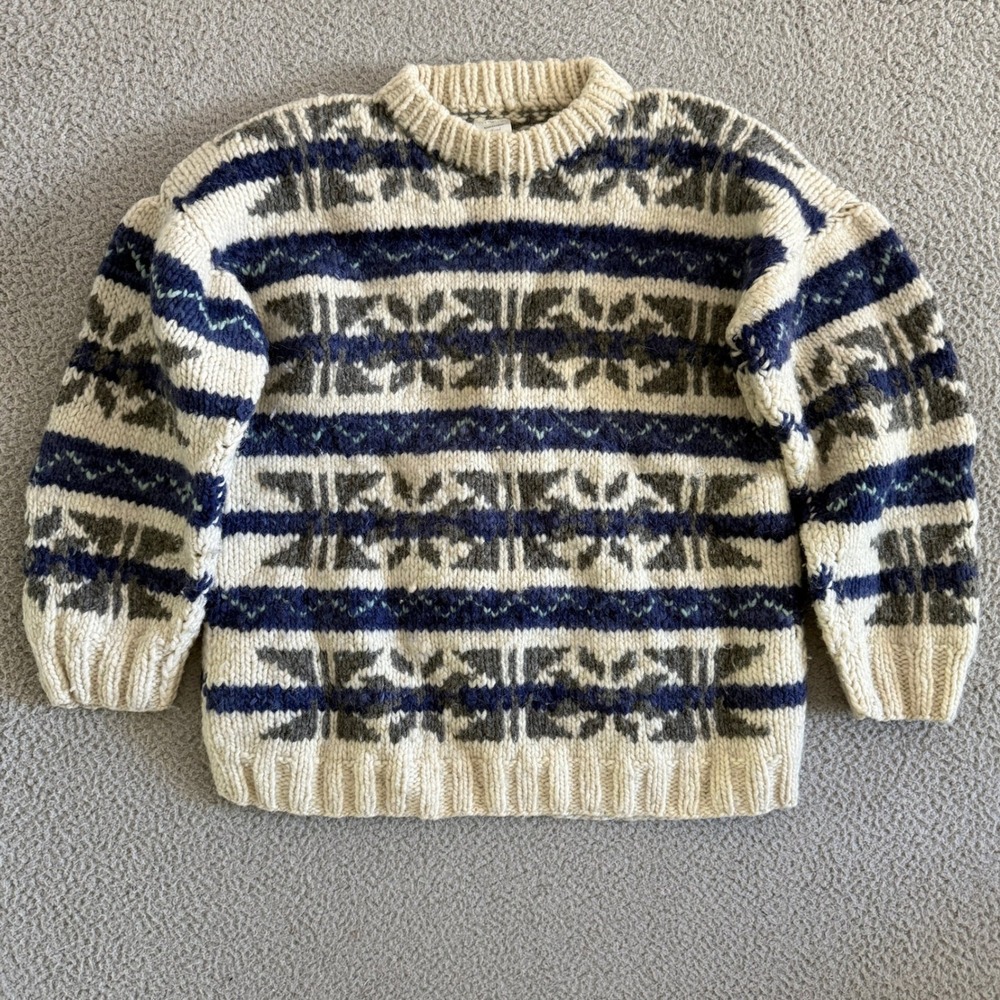 Virgin Wool Sweater Large Chunky Knit Nordic Hand Knit Fair Isle Crewneck